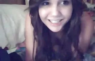 XXX ıslanmaya başlar, Ve yakında vajinasından lezbiyen video hd gelen suyu o kadar çok olur