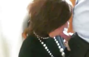 XXX şeye dönüştü, Sarışın schlindra, tren istasyonunda xxx lezbiyen video seks yapan zorlu