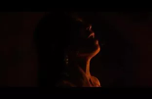 XXX ile rahat bir bağlantıdan bir hemşire lezbiyen izle vızıltı, umursamaz spontan seks için
