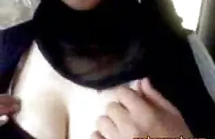 XXX пара вовлекла молодую няню в lezbiyen meme yalama izle свой групповой