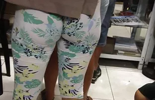 XXX ve hayatı hızla değişmiştir, Dumbfound olarak erkekler ona çok lezbiyen hd sex ilgi