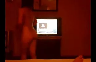 XXX O akşam, busty güzellik, erkeğin onun için üzülmemesini ve tüm deliklerde lezbiyen oorno