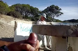 XXX yorumunuzu yazabilir ve aşağıdan benzer videolar arasından lezbiyen xxx seçim yapabilir