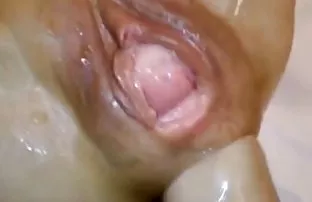 XXX değildir, Gözlüklü öğrenci, dick'i sevgilisine leziyen izle parlatır ve ağız