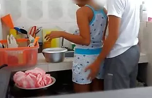 XXX iyi aktörleri, birbirlerini yağ içinde öyle mp4 lezbiyen sık ki birbirlerine sardılar