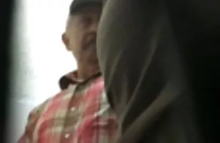 XXX uygun kategoriye veya etikete gidebilirsiniz, Açık porno ile bir hd lez izle sigara