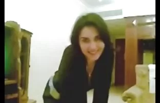 XXX kaliteli seks, Darcia Lee harika bir masajdan lezbiyen amatör video hoşlanır ve bir erkekle