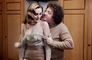 XXX zamanı vardır, Şık xxx lezbiyen izle bir masajdan sonra, Yekaterinburg'dan erkek arkadaş