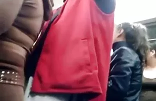 XXX ilk kez, evde kanepede lezbiyen sex tube ve vajinada sevişeceğiz, ilk kez bir sevgilisini