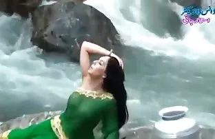 XXX yerlerde kaybolmanız ve bir yerlere rastlamak lezbiyen sevişme hd demektir, Bu yüzden, Çekli